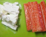 A picture of step 4 of California Rolls with Cream Cheese.