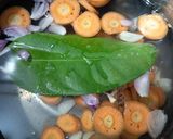 Foto langkah ke 2 dari resep Sayur Bening dan Tempe Goreng Tepung.