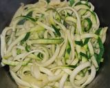 Cukkini "tészta" recept fázis 2 fotója
