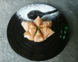 Hình bước làm 9 của món Bánh hoa sen ngàn lớp