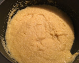 Foto del paso 2 de la receta: Polenta con Camarones al estilo Lee🌷