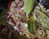A picture of step 4 of Chicken Khada Masala.