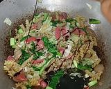 Foto langkah ke 5 dari resep 45.Fusilli Tumis.