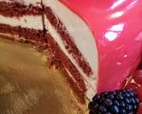 Foto del passaggio 14 della ricetta Red Velvet moderna