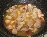 Foto langkah ke 4 dari resep AYAM PEDAS Kemangi.
