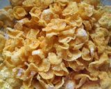A picture of step 5 of Corn chevda.