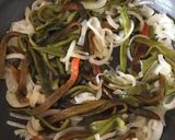 Foto del paso 5 de la receta: Rajas con crema