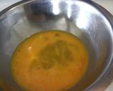 A picture of step 4 of Herb & Shiitake Cheese Omelette.