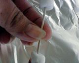 A picture of step 2 of Secondhand Cottonswabs / Used Q-Tips Halloween.