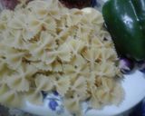 عکس مرحله 1 از دستور ماکارانی پروانه ای