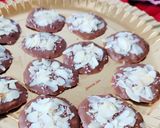 Foto del paso 4 de la receta Chocolatinas con almendra al punto de sal