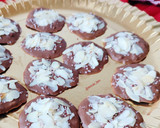 Foto del paso 4 de la receta: Chocolatinas con almendra al punto de sal