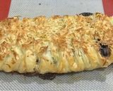 Foto langkah ke 4 dari resep Choco Banana Puff Pastry.