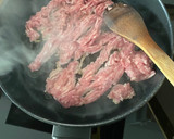 Foto del paso 2 de la receta: Berenjenas rellenas de carne picada
