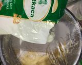 Foto langkah ke 1 dari resep Simple Butter Cookies.
