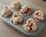 A picture of step 7 of Strawberry Chocolate Chip Muffin.