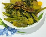 A picture of step 5 of Pui Saager Chorchori With Fish Heads.