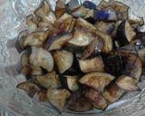 Foto langkah ke 1 dari resep Terong masak asam banjar.