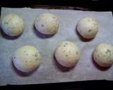 A picture of step 7 of Waste-free Bread Rolls with Raisin Leaven.