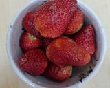 Foto del paso 1 de la receta: Mermelada de frutillas/fresas express 🍓 🍓 🍓 🍓 🍓 🍓 🍓 🍓