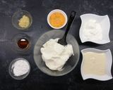 Cukormentes fehércsokis sajttorta, sörös meggyöntettel recept fázis 3 fotója