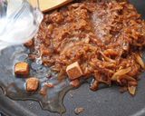 A picture of step 7 of Quick and Easy Onion Gratin Soup.