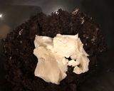 A picture of step 2 of Oreo truffles.