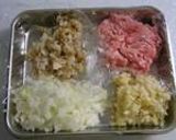 A picture of step 2 of Yummy Scallop and Bamboo Shoots Shumai.