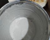 A picture of step 3 of Musk Melon Banana Smoothie.