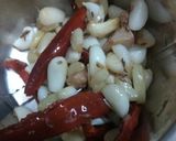A picture of step 4 of Spicy Lahsun Chutney.