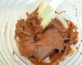 A picture of step 4 of Basic Cocoa Muffins.