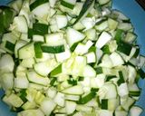 A picture of step 1 of Tuna Veggies Sauce.