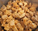 Csülökpörkölt főtt burgonyával recept fázis 4 fotója
