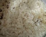A picture of step 4 of Zeera rice.