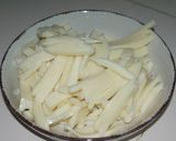 A picture of step 2 of Easy Pizza.