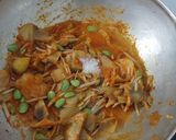 Foto langkah ke 3 dari resep Sayur jantung pisang petai pedas.