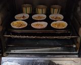 A picture of step 6 of Mango Cupcake Without Sugar.