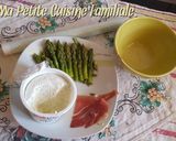 Une image de l'étape 1 de Charlotte d'asperges au fromage ail et fines herbes.