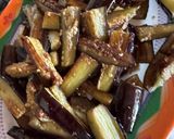 A picture of step 1 of Eggplant peppers and tomatoes.