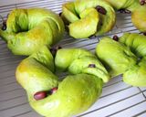 A picture of step 16 of Matcha Milk Adzuki Bread.