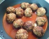 A picture of step 7 of Crispy and Fluffy Meatballs with Sweet-Sour Sauce.
