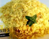 A picture of step 4 of Fried Yellow Rice.