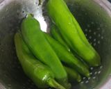 A picture of step 3 of Bharwa mirch.