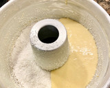 Foto del paso 7 de la receta: Pastel con coco caramelizado