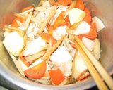 A picture of step 2 of Veggie-packed Pork Miso Soup.