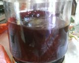 A picture of step 10 of Concord grape Jam.