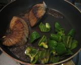 A picture of step 4 of Grilled Medium Fatty Tuna with Black Pepper.