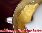 Foto langkah ke 2 dari resep Resep lidah kucing bulat.