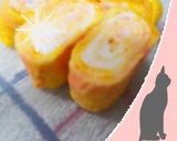 A picture of step 3 of Salmon Pink Tamagoyaki Made with Leftover Sakura Denbu.