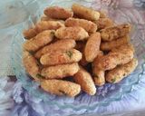 Une image de l'étape 2 de Croquettes de Riz Dorées, Nappées de Sauce.